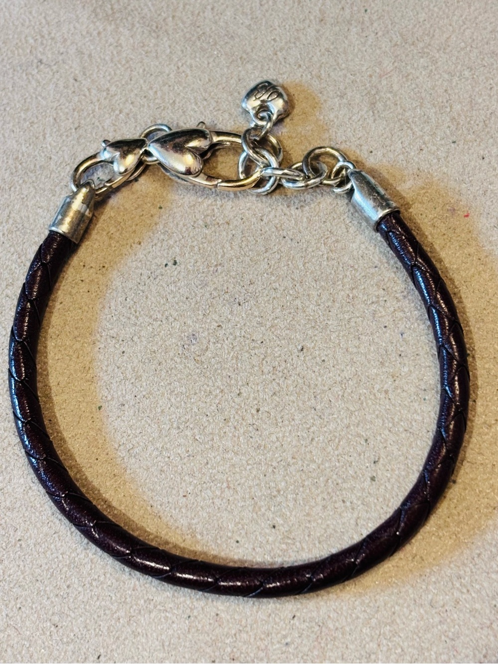 🆕Listing! Brighton Baja bracelet Holds charms, beads Thin brown leather Retired